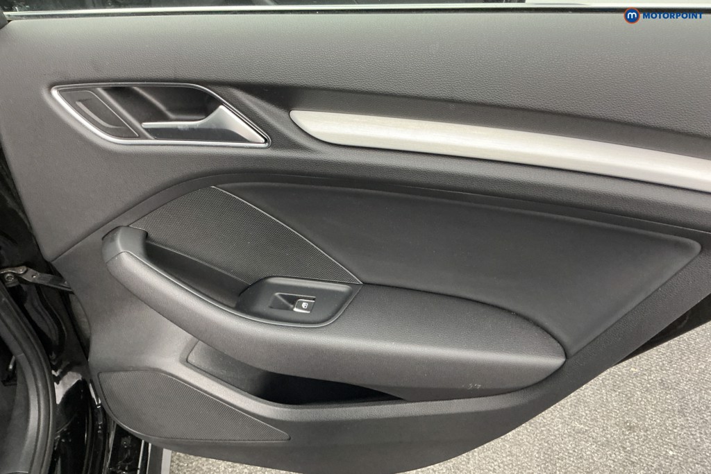 Audi A3 S Line Manual Petrol Saloon - Stock Number (1589100) - 25th supplementary image