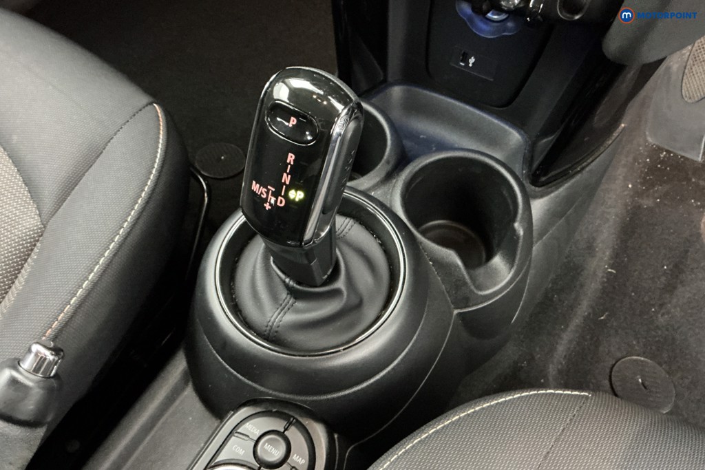 Mini Hatchback Cooper Classic Automatic Petrol Hatchback - Stock Number (1589738) - 14th supplementary image