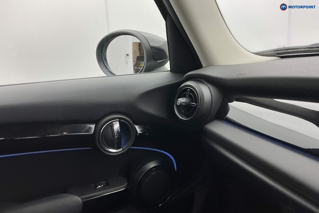 Mini Hatchback Cooper Classic Automatic Petrol Hatchback - Stock Number (1589738) - 17th supplementary image