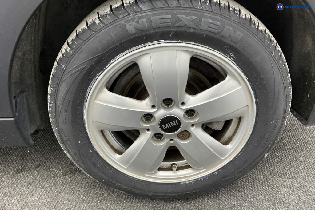 Mini Hatchback Cooper Classic Automatic Petrol Hatchback - Stock Number (1589738) - 35th supplementary image