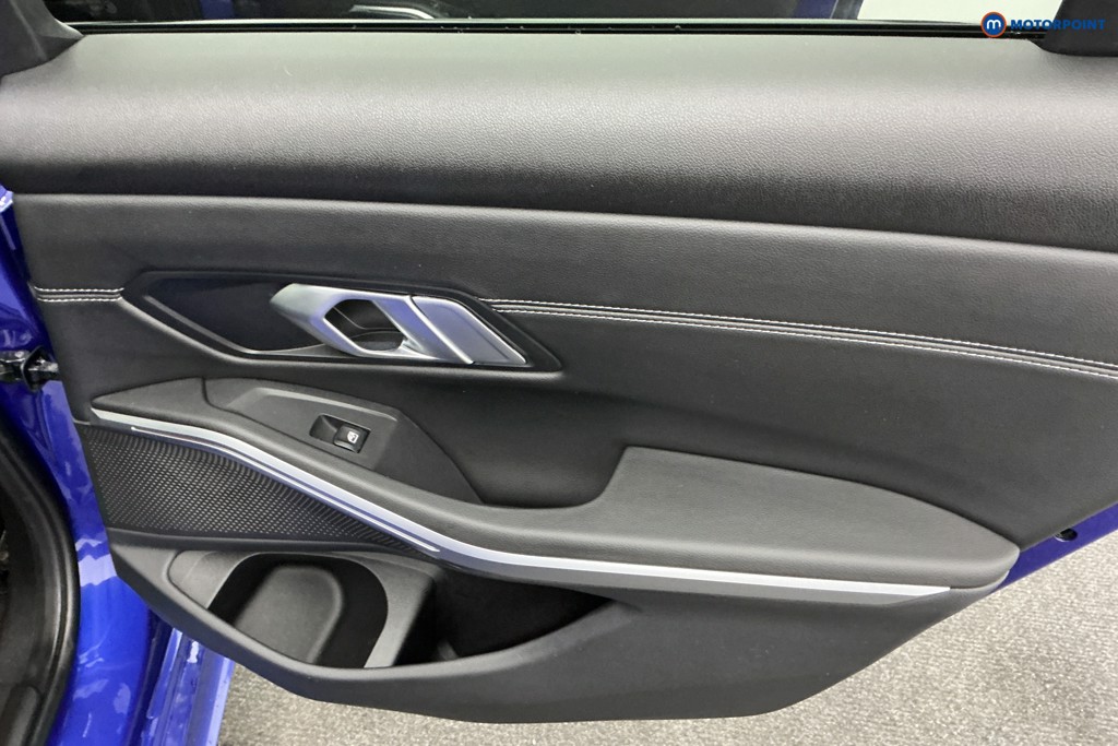 BMW 3 Series M Sport Automatic Petrol Saloon - Stock Number (1589955) - 23rd supplementary image