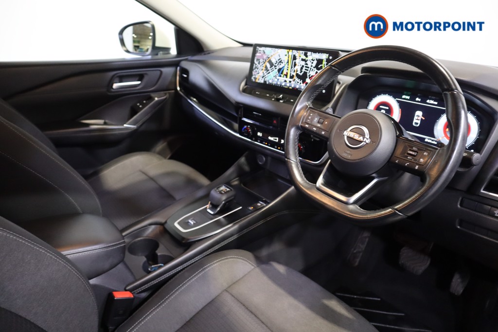 Nissan Qashqai N-Connecta Automatic Petrol SUV - Stock Number (1591059) - 1st supplementary image