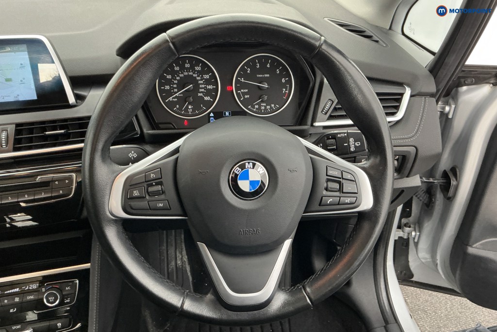 BMW 2 Series Sport Manual Petrol Estate - Stock Number (1591389) - 6th supplementary image
