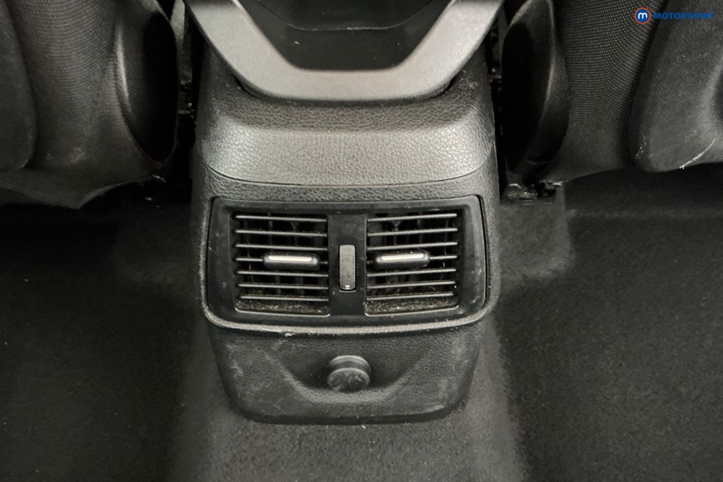 BMW 2 Series Sport Manual Petrol Estate - Stock Number (1591389) - 10th supplementary image