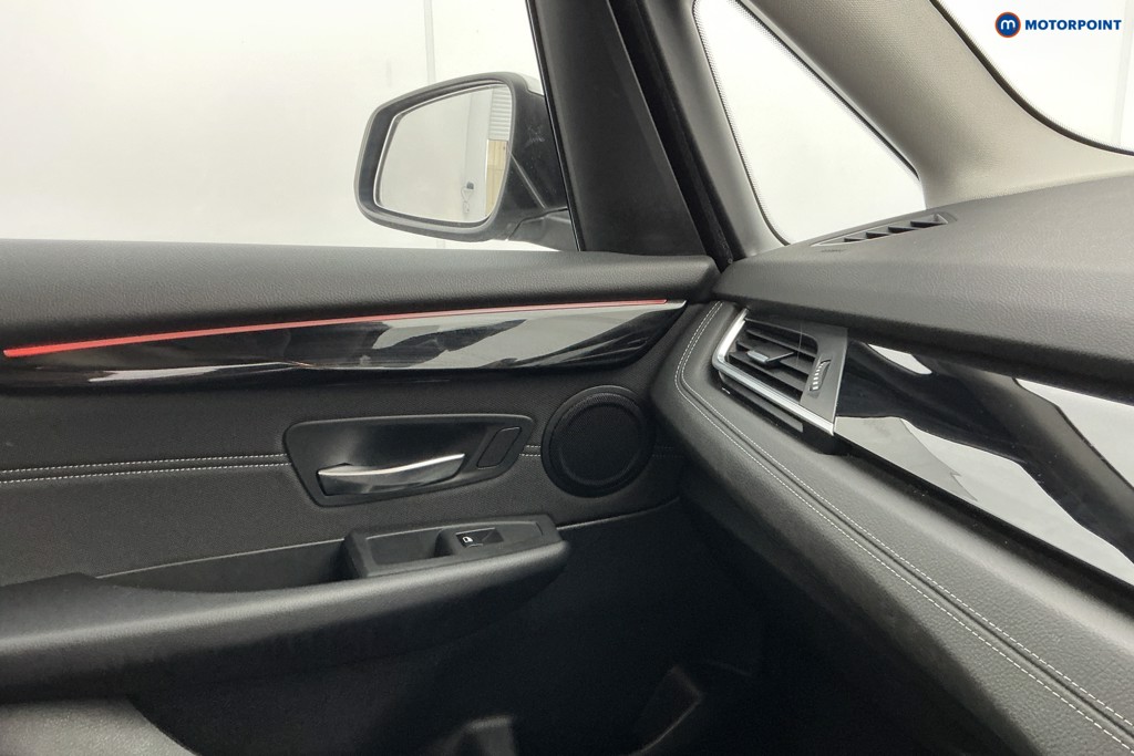 BMW 2 Series Sport Manual Petrol Estate - Stock Number (1591389) - 18th supplementary image