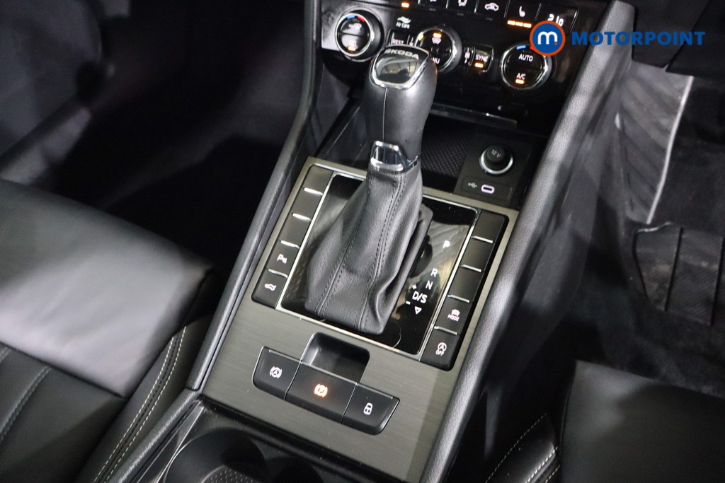 Skoda Superb Se L Automatic Diesel Estate - Stock Number (1592004) - 12th supplementary image