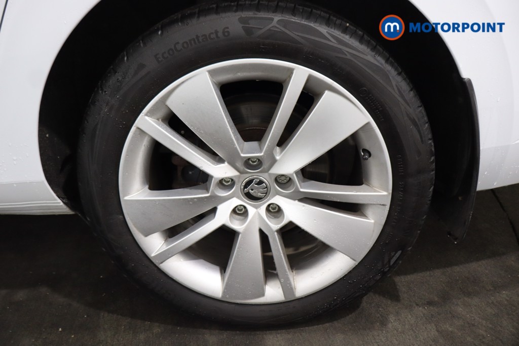 Skoda Superb Se L Automatic Diesel Estate - Stock Number (1592004) - 31st supplementary image