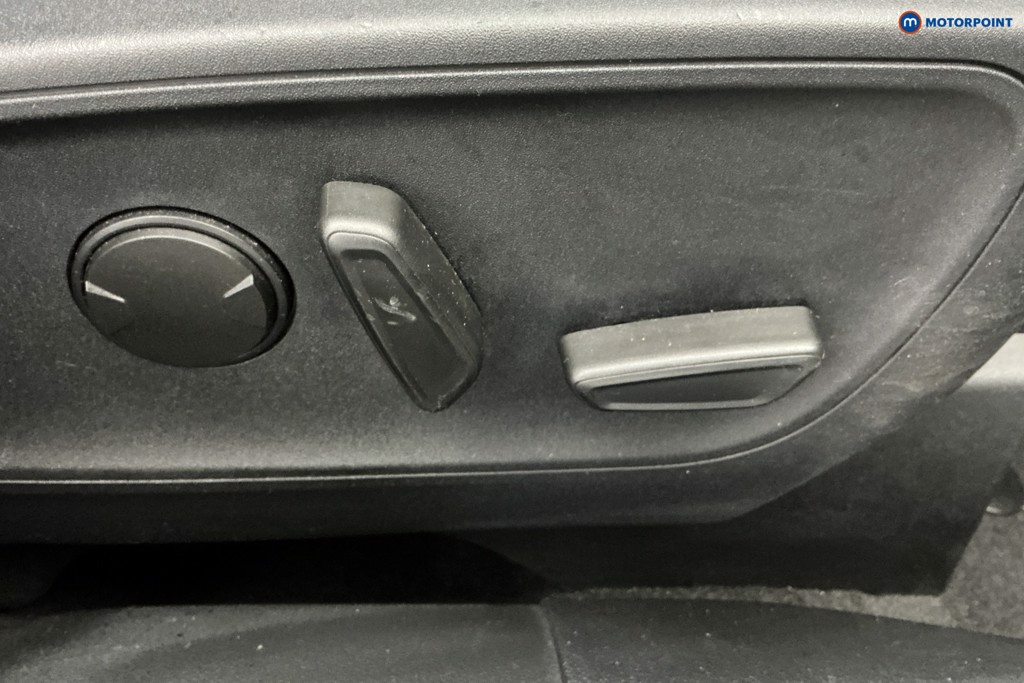 Ford Kuga St-Line Edition Manual Diesel SUV - Stock Number (1592088) - 22nd supplementary image