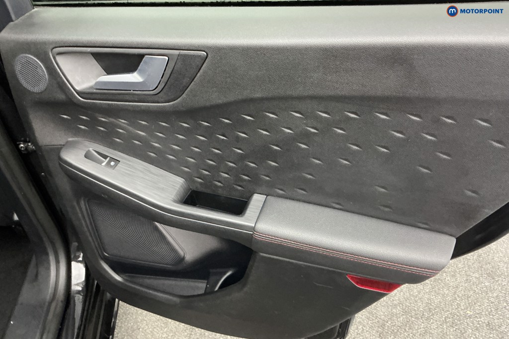 Ford Kuga St-Line Edition Manual Diesel SUV - Stock Number (1592088) - 25th supplementary image