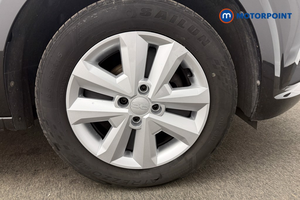 Dacia Sandero Expression Manual Petrol Hatchback - Stock Number (1592194) - 12th supplementary image