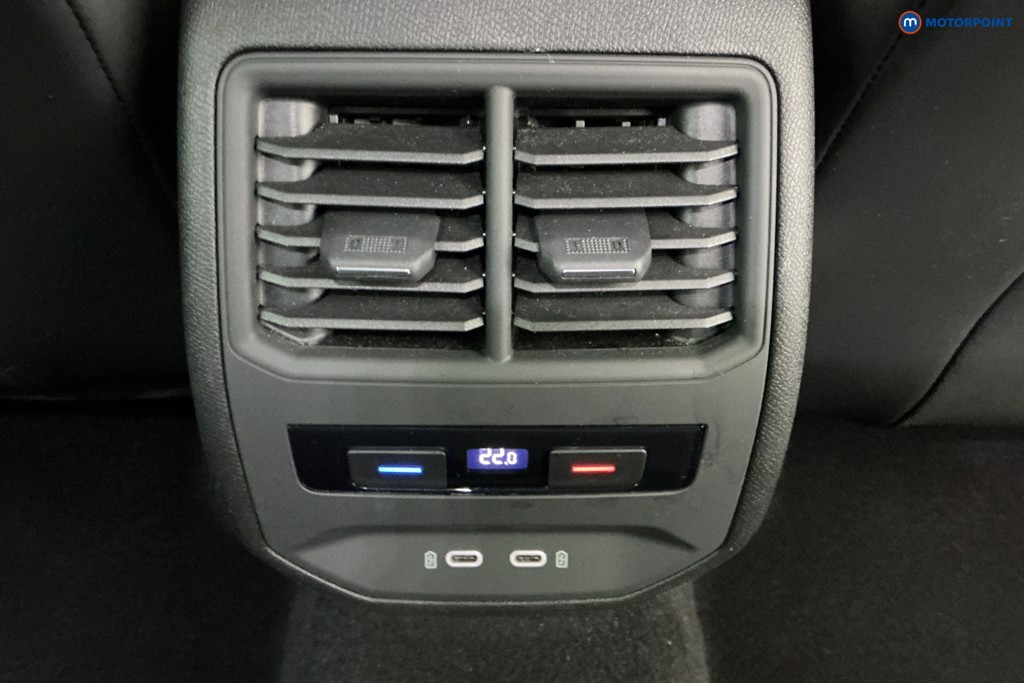 Seat Leon FR Automatic Petrol Plug-In Hybrid Hatchback - Stock Number (1592442) - 10th supplementary image