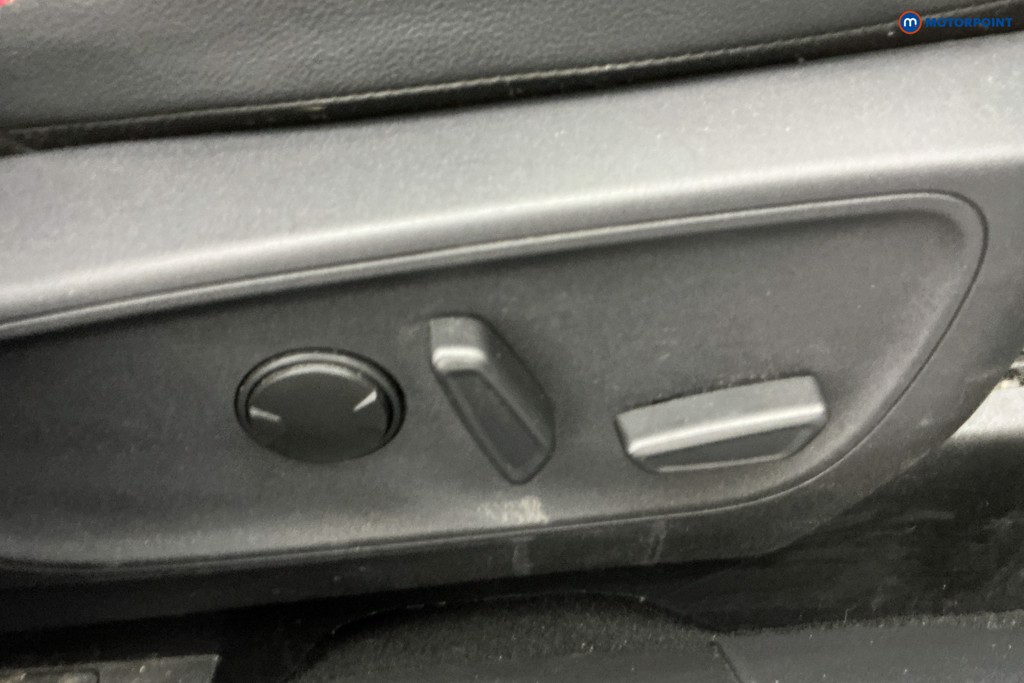 Ford Kuga St-Line X Edition Automatic Petrol-Electric Hybrid SUV - Stock Number (1593548) - 22nd supplementary image