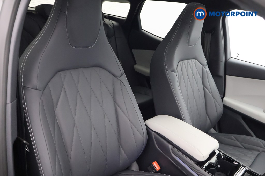 Ford Explorer Premium Automatic Electric SUV - Stock Number (1594646) - 10th supplementary image