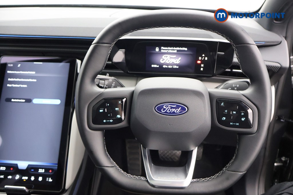 Ford Explorer Premium Automatic Electric SUV - Stock Number (1594646) - 1st supplementary image