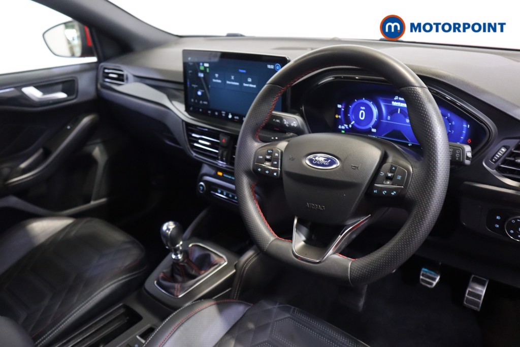 Ford Focus St-Line Vignale Manual Petrol Hatchback - Stock Number (1594796) - 1st supplementary image