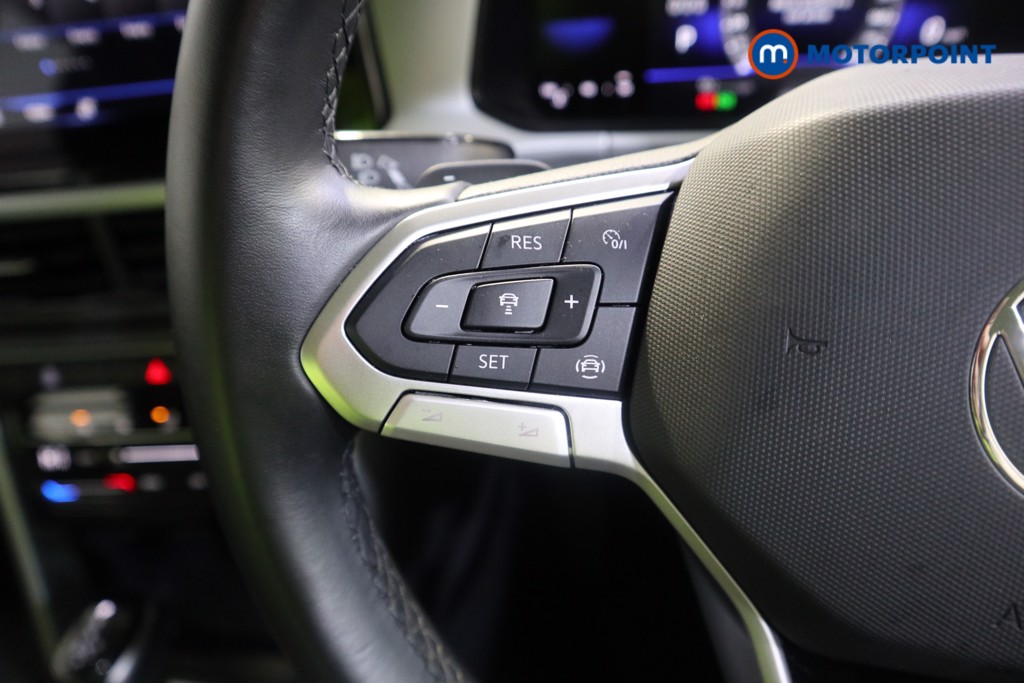 Volkswagen T-Roc Life Automatic Petrol SUV - Stock Number (1595454) - 3rd supplementary image