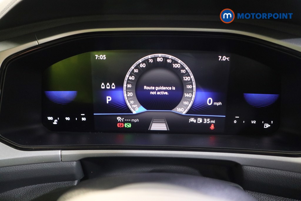 Volkswagen T-Roc Life Automatic Petrol SUV - Stock Number (1595454) - 5th supplementary image
