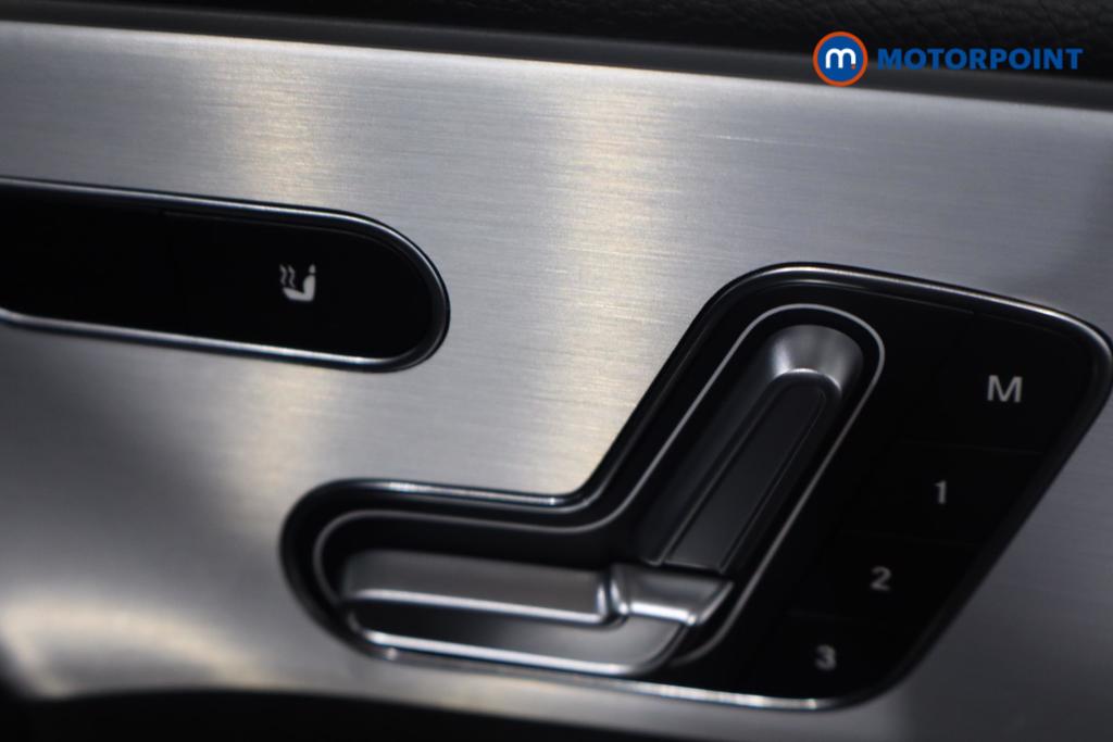 Mercedes-Benz A Class Amg Line Automatic Petrol Plug-In Hybrid Hatchback - Stock Number (1595687) - 13th supplementary image