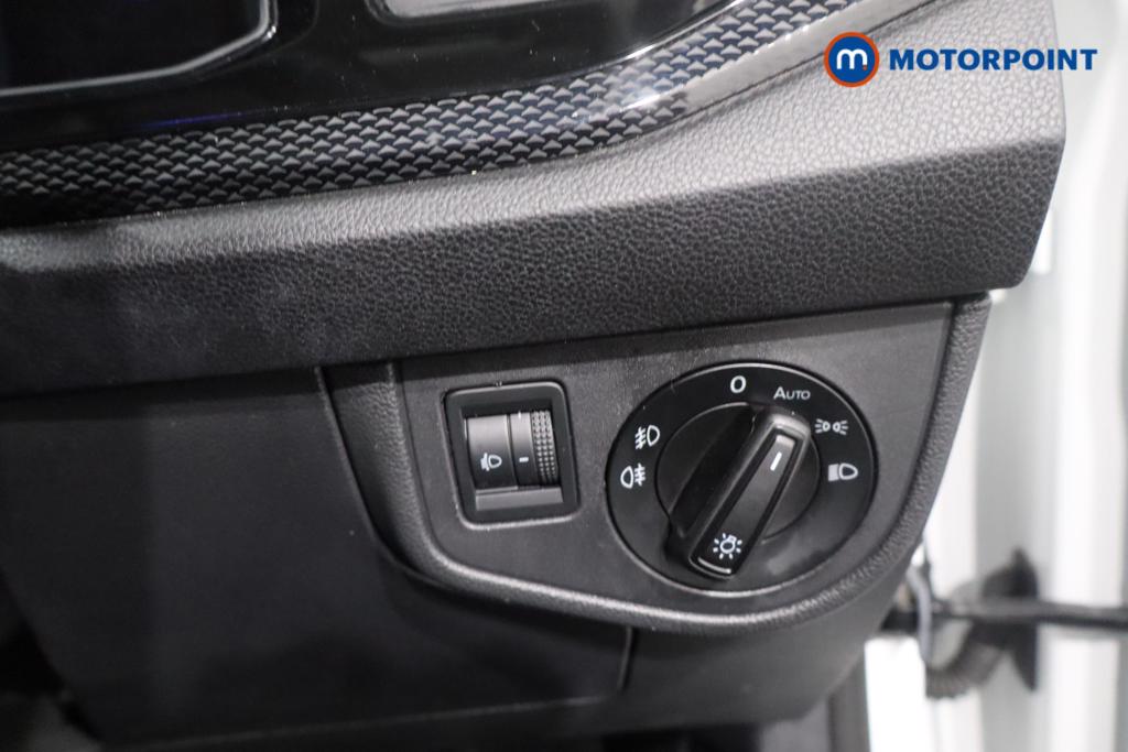 Volkswagen Taigo Life Automatic Petrol SUV - Stock Number (1595701) - 12th supplementary image