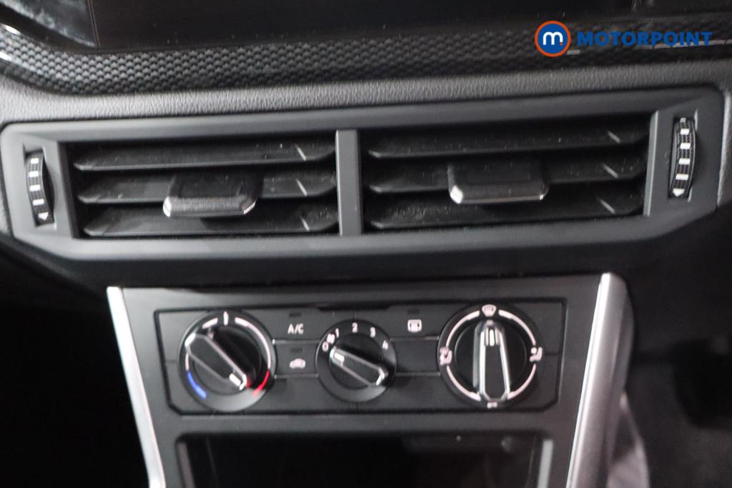 Volkswagen Taigo Life Automatic Petrol SUV - Stock Number (1595701) - 17th supplementary image