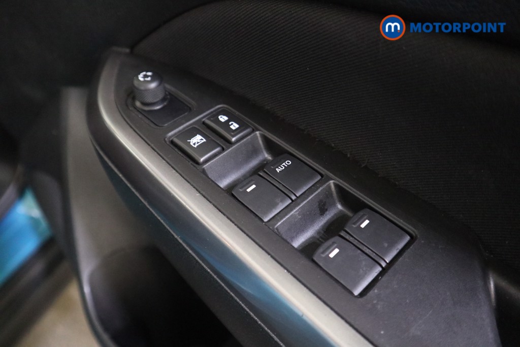 Suzuki Vitara SZ4 Manual Petrol SUV - Stock Number (1596015) - 10th supplementary image
