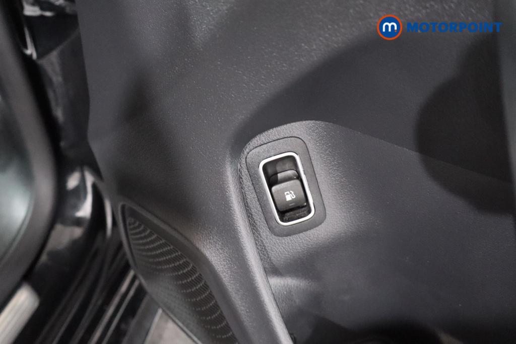 Mercedes-Benz CLA Amg Line Automatic Petrol Plug-In Hybrid Estate - Stock Number (1596897) - 13th supplementary image