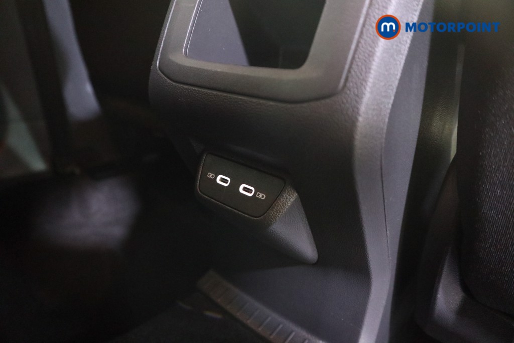 Volkswagen T-Cross Black Edition Manual Petrol SUV - Stock Number (1597663) - 15th supplementary image