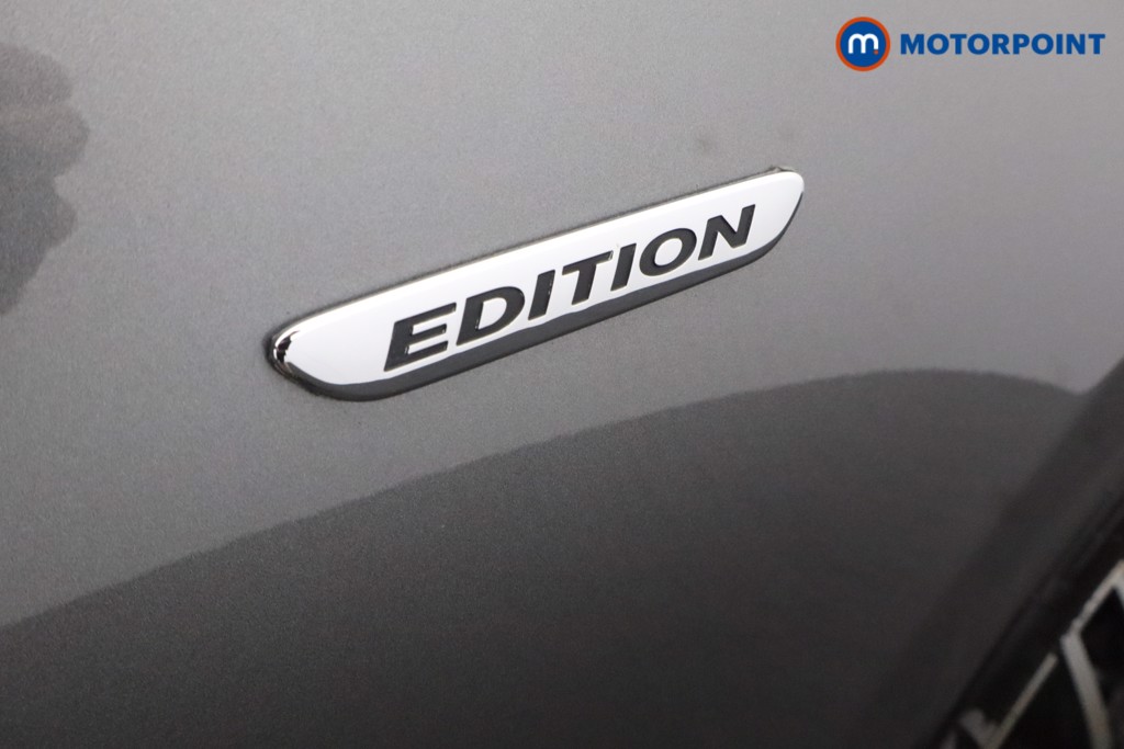 Mercedes-Benz A Class Amg Line Executive Edition Automatic Petrol Saloon - Stock Number (1597923) - 32nd supplementary image