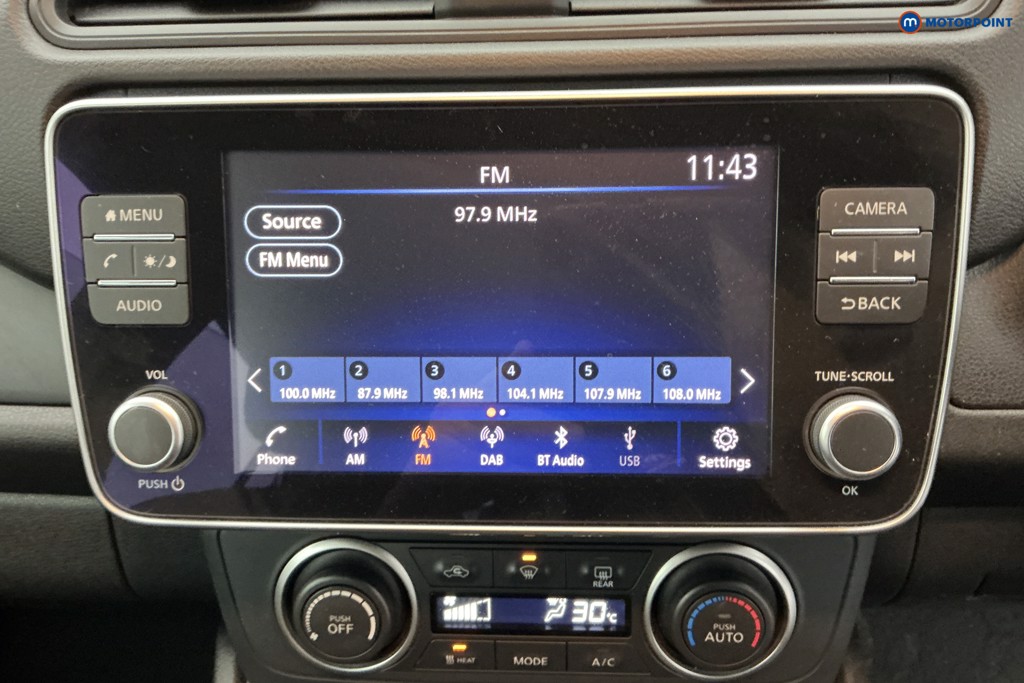 Nissan Leaf Acenta Automatic Electric Hatchback - Stock Number (1598134) - 2nd supplementary image