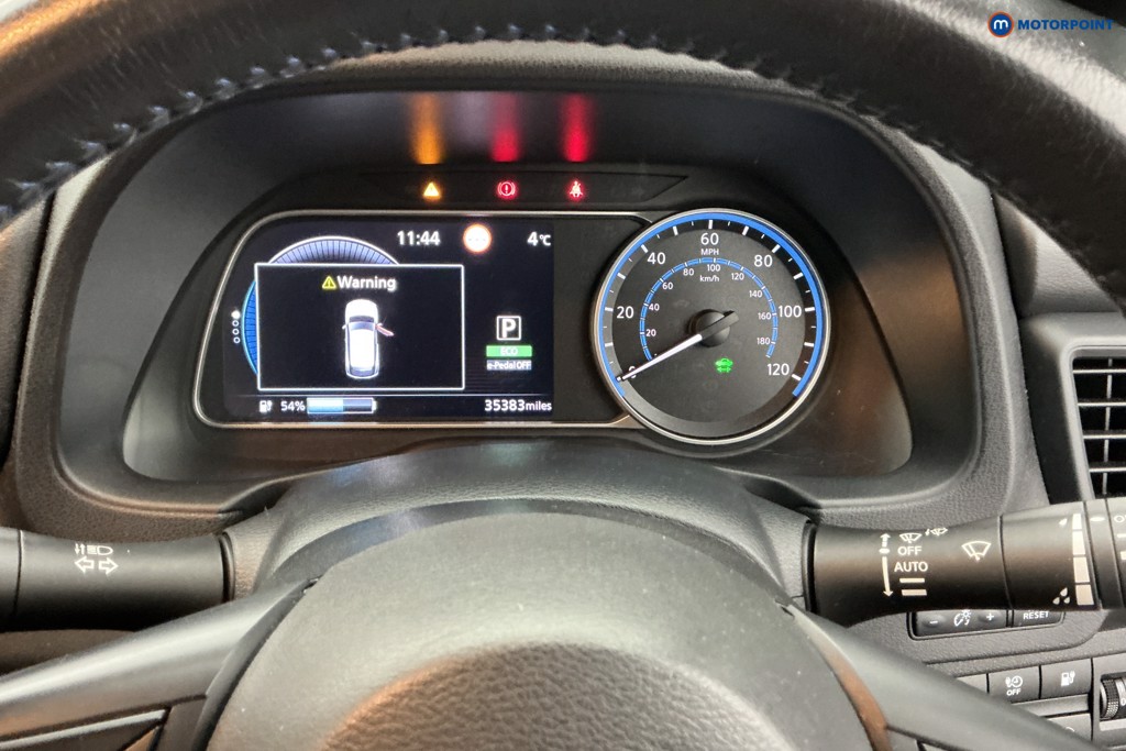 Nissan Leaf Acenta Automatic Electric Hatchback - Stock Number (1598134) - 9th supplementary image