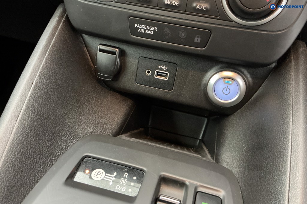 Nissan Leaf Acenta Automatic Electric Hatchback - Stock Number (1598134) - 16th supplementary image