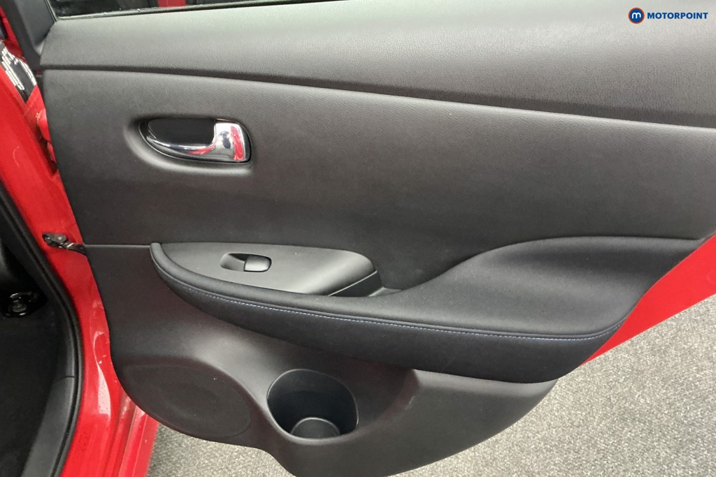 Nissan Leaf Acenta Automatic Electric Hatchback - Stock Number (1598134) - 24th supplementary image