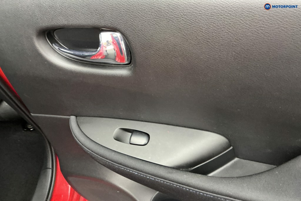 Nissan Leaf Acenta Automatic Electric Hatchback - Stock Number (1598134) - 25th supplementary image