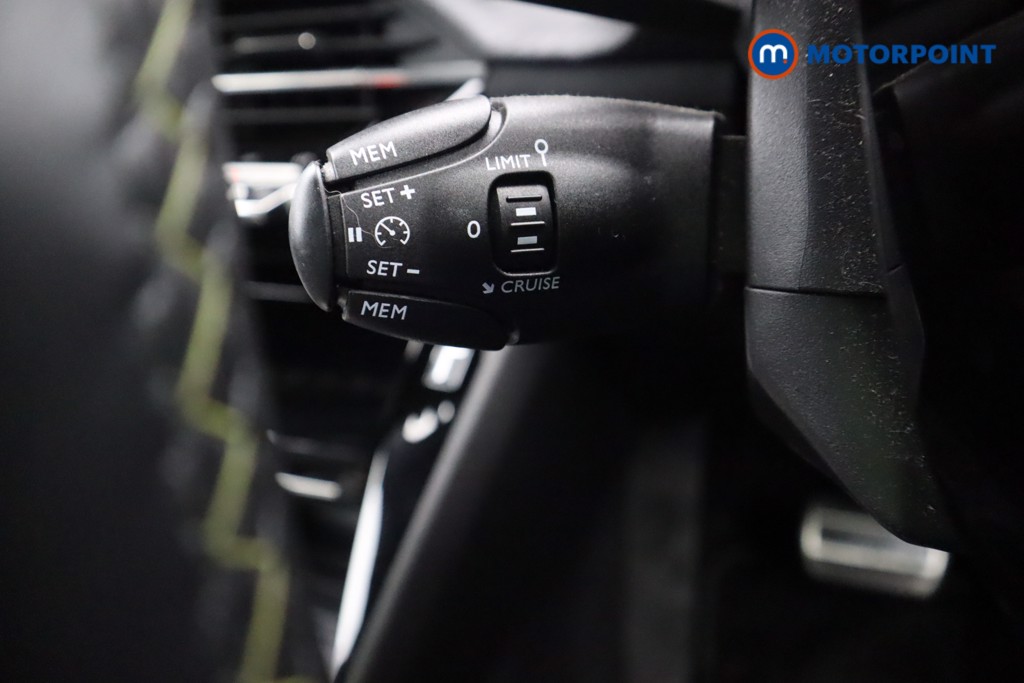 Peugeot 2008 GT Automatic Petrol SUV - Stock Number (1598476) - 7th supplementary image