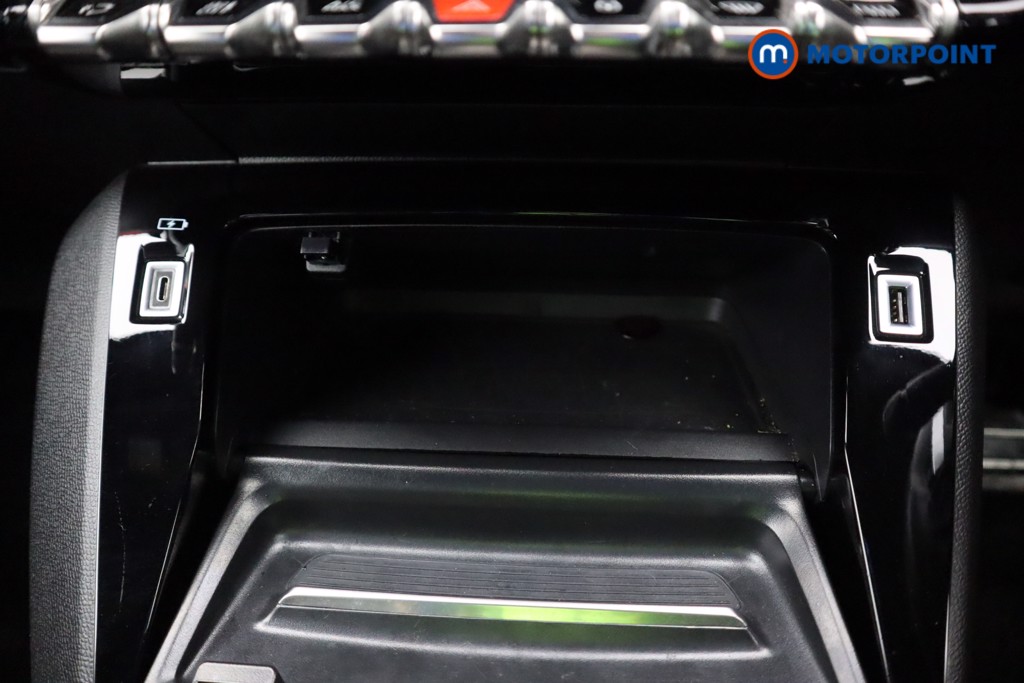 Peugeot 2008 GT Automatic Petrol SUV - Stock Number (1598476) - 14th supplementary image