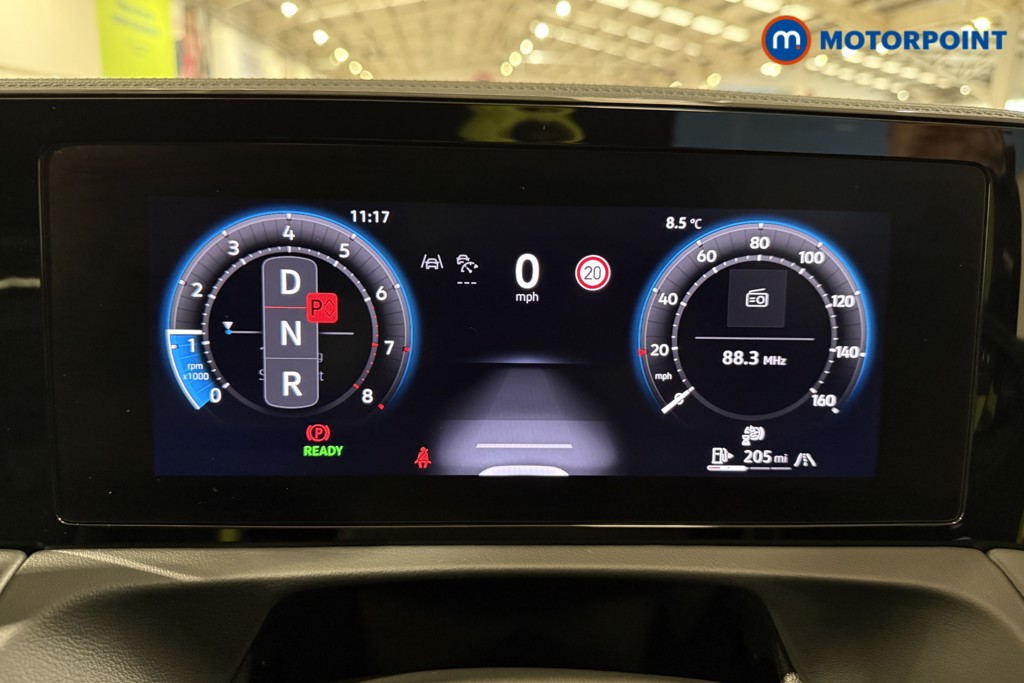 Volkswagen Tiguan R-Line Automatic Petrol SUV - Stock Number (1598484) - 8th supplementary image