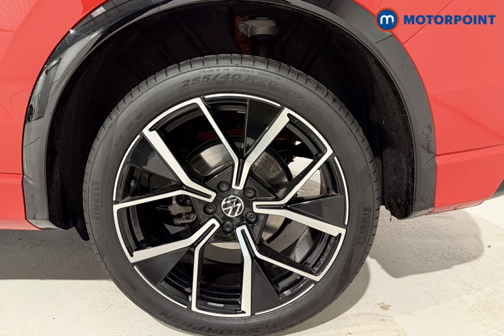 Volkswagen Tiguan R-Line Automatic Petrol SUV - Stock Number (1598484) - 32nd supplementary image