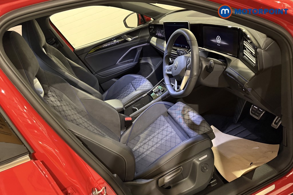 Volkswagen Tiguan R-Line Automatic Petrol SUV - Stock Number (1598484) - 1st supplementary image