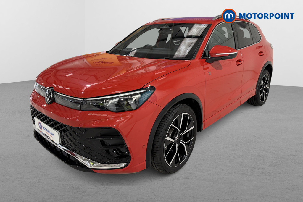 Volkswagen Tiguan R-Line Automatic Petrol SUV - Stock Number (1598484) - Passenger side front corner