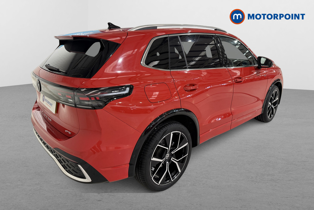 Volkswagen Tiguan R-Line Automatic Petrol SUV - Stock Number (1598484) - Drivers side rear corner