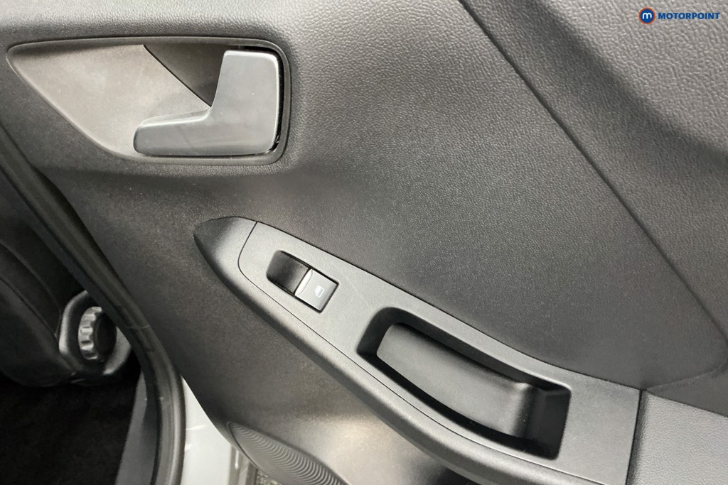 Ford Puma St-Line Vignale Automatic Petrol SUV - Stock Number (1598488) - 25th supplementary image