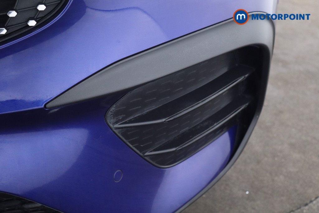 Mercedes-Benz GLB Amg Line Automatic Petrol SUV - Stock Number (1598711) - 32nd supplementary image