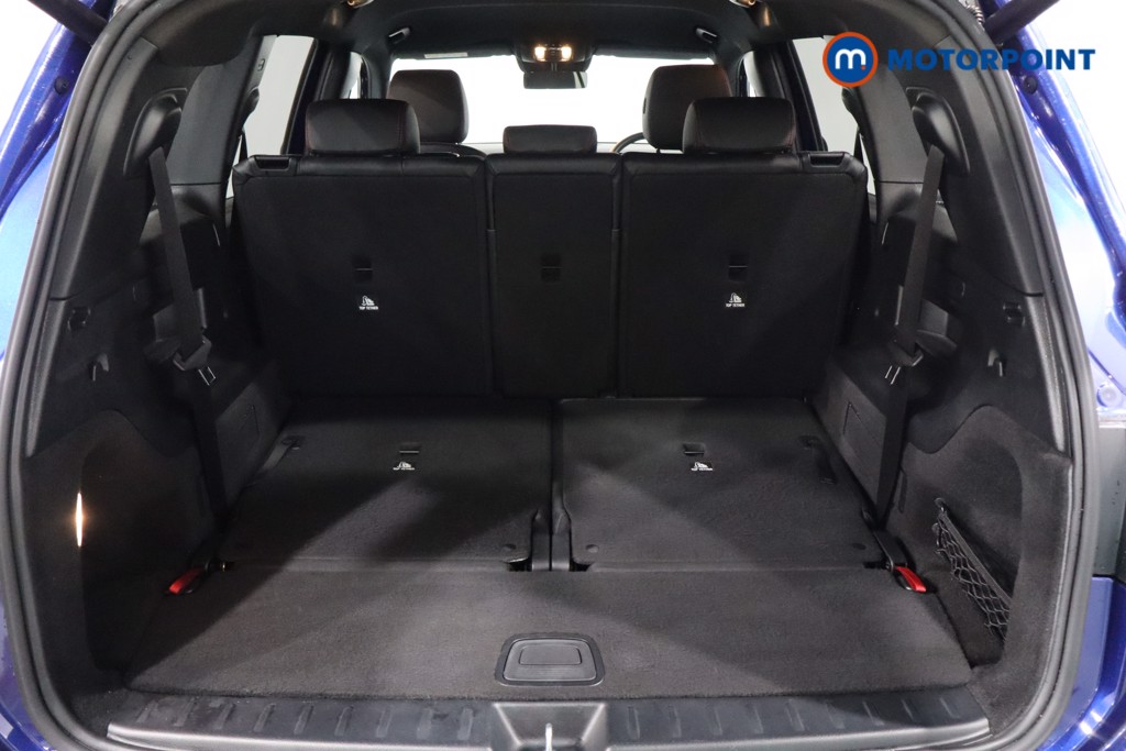 Mercedes-Benz GLB Amg Line Automatic Petrol SUV - Stock Number (1598711) - 40th supplementary image