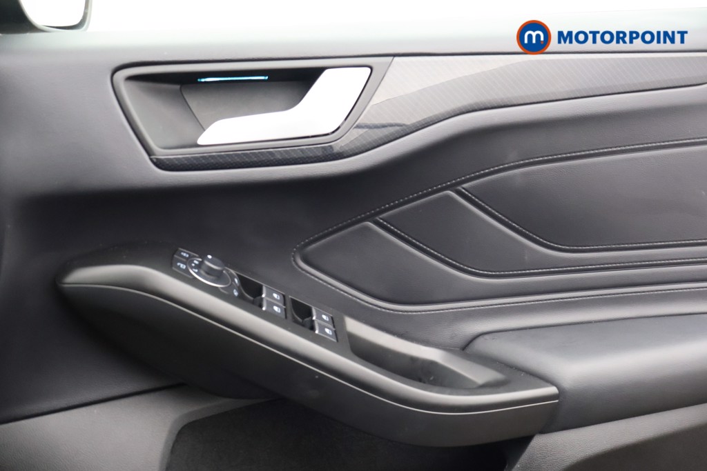 Ford Focus ST Manual Petrol Hatchback - Stock Number (1598971) - 5th supplementary image