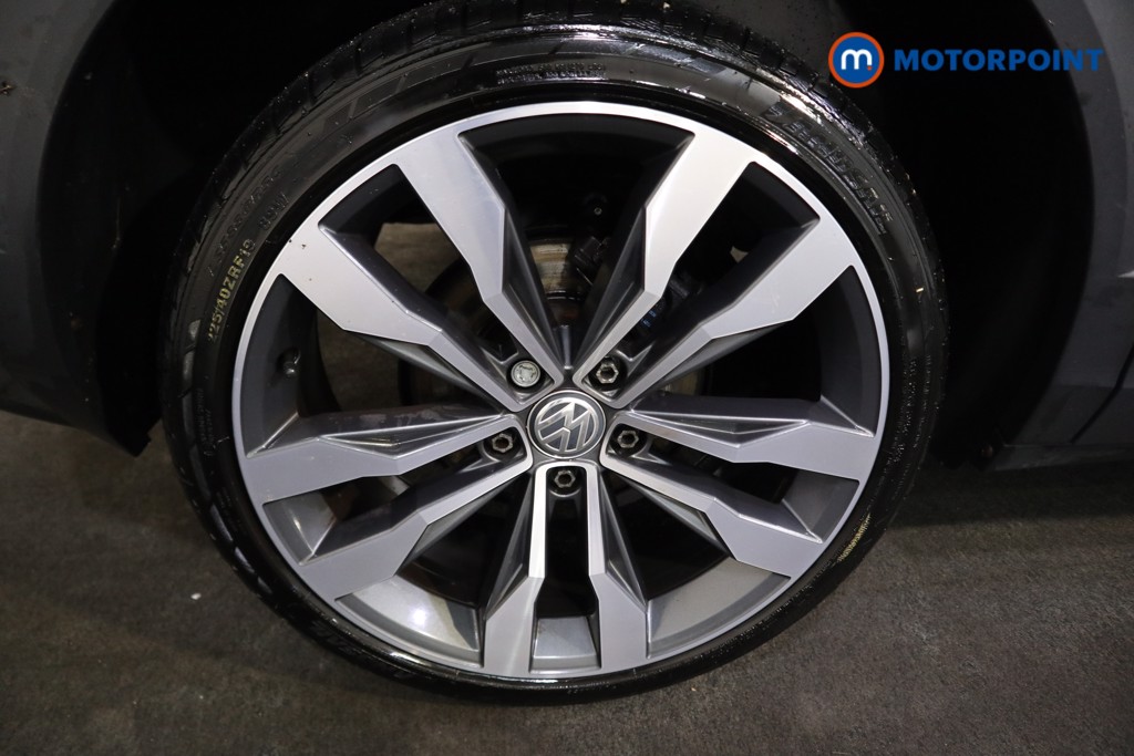 Volkswagen T-Roc R-Line Manual Petrol SUV - Stock Number (1599237) - 22nd supplementary image