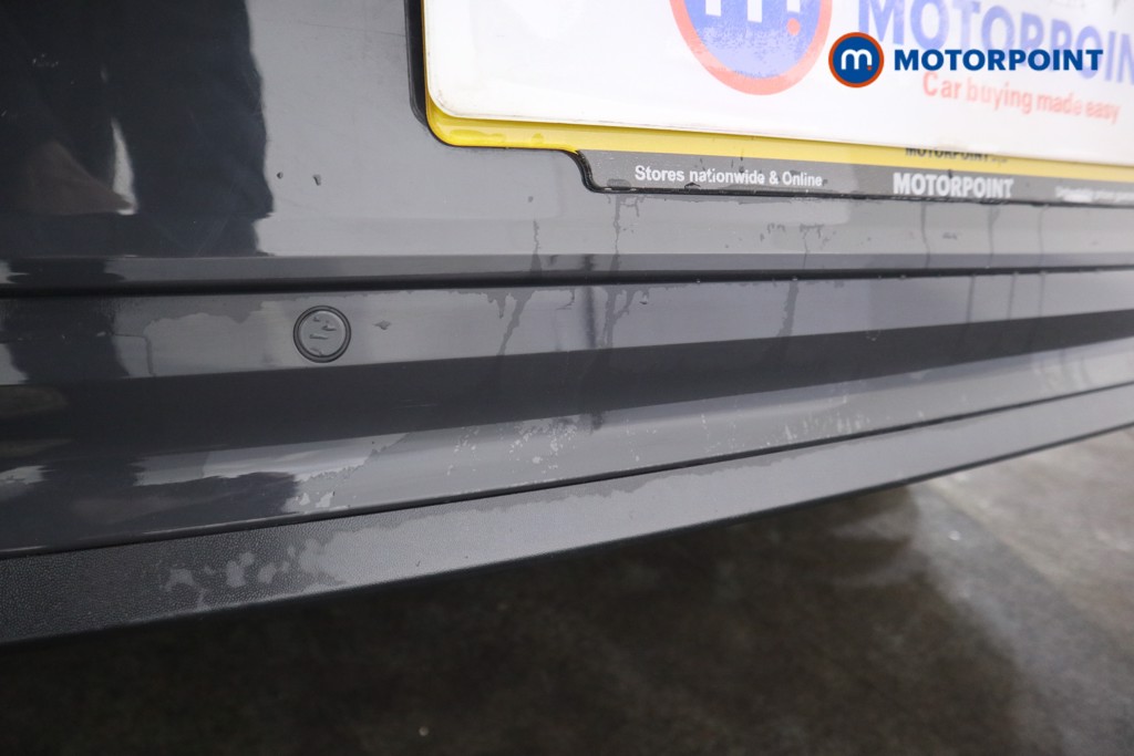 Volkswagen T-Roc R-Line Manual Petrol SUV - Stock Number (1599237) - 26th supplementary image