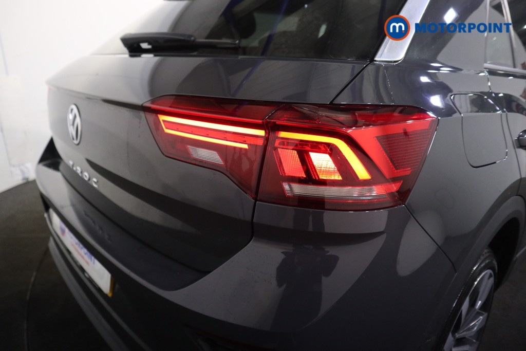 Volkswagen T-Roc R-Line Manual Petrol SUV - Stock Number (1599237) - 28th supplementary image