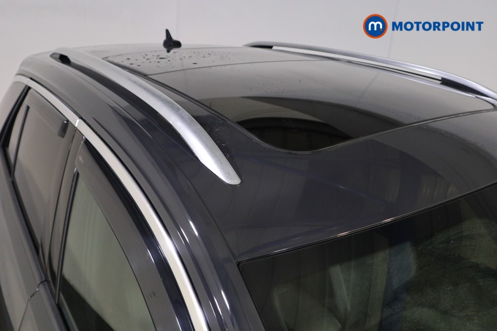 Volkswagen T-Roc R-Line Manual Petrol SUV - Stock Number (1599237) - 30th supplementary image