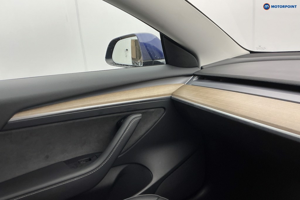 Tesla Model 3 Long Range Automatic Electric Saloon - Stock Number (1599653) - 17th supplementary image