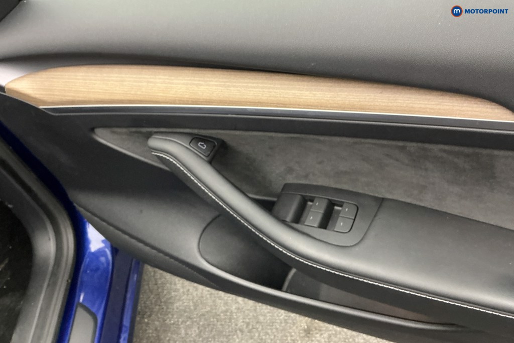 Tesla Model 3 Long Range Automatic Electric Saloon - Stock Number (1599653) - 22nd supplementary image